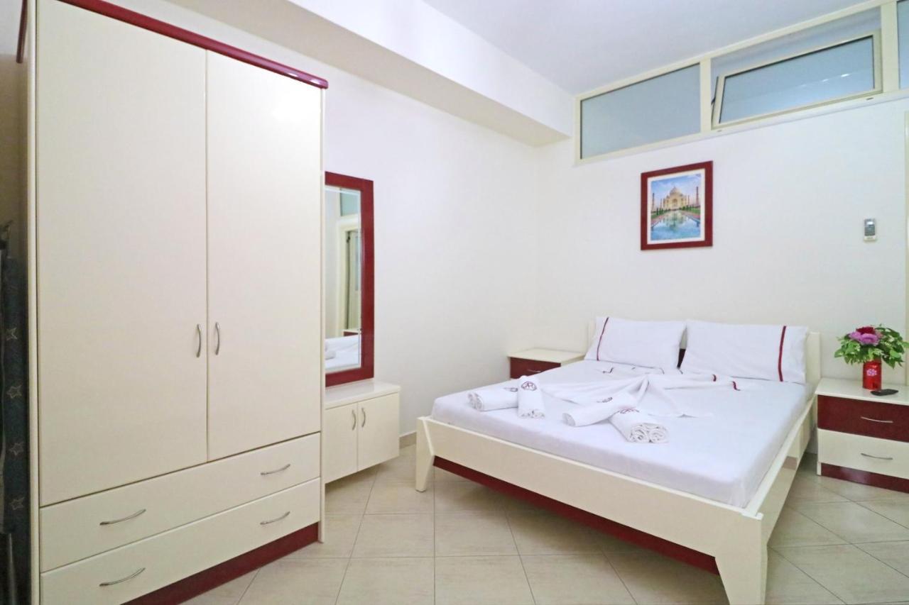 Apartments Vila Roboci Sarande Exterior photo