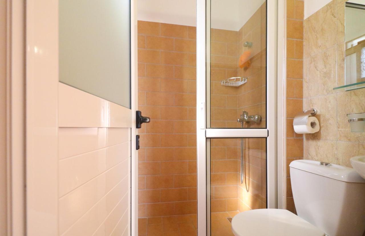 Apartments Vila Roboci Sarande Exterior photo